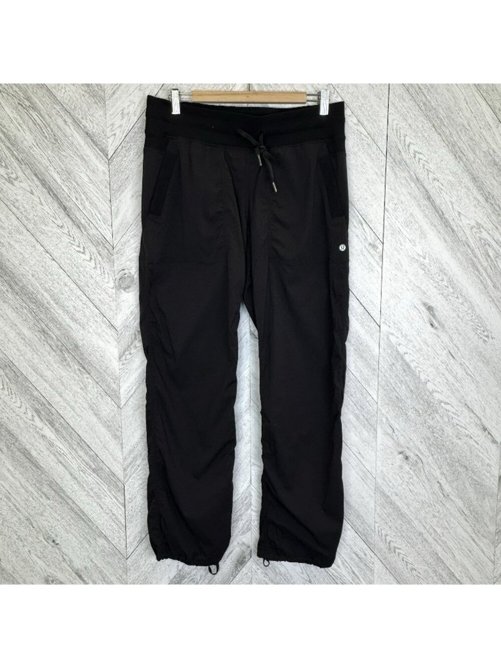 Lululemon Dance Studio Pants Womens Size 10 UNLINED Solid Black 30" Inseam